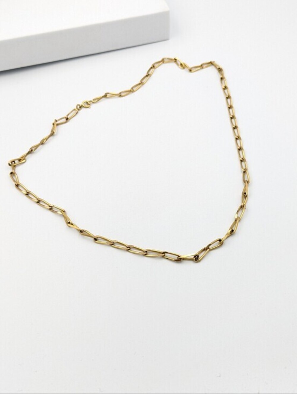 5/25$   Vintage gold tone chain necklace